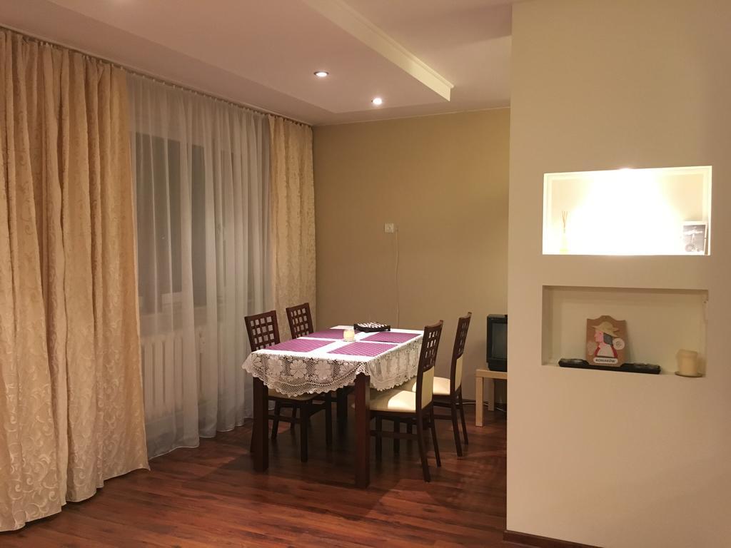 Mieszkanie Na 10 Pietrze Appartamento Cieszyn  Esterno foto