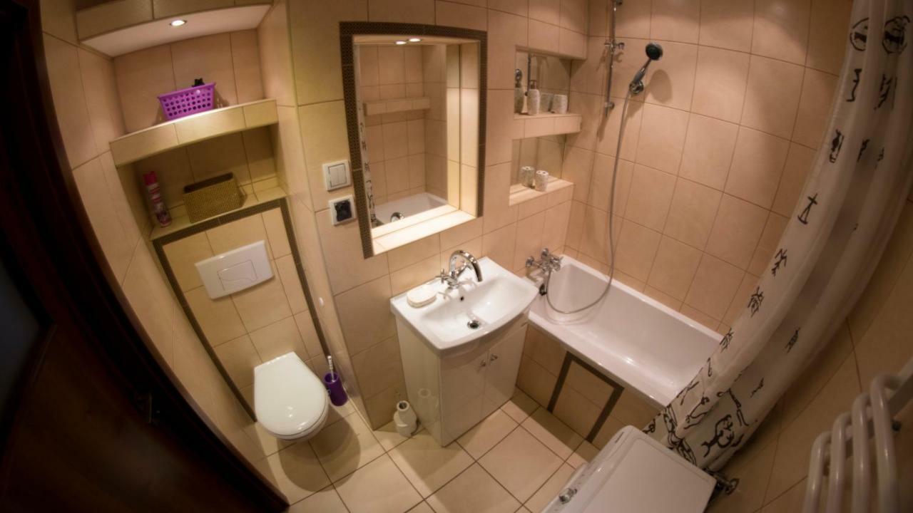 Mieszkanie Na 10 Pietrze Appartamento Cieszyn  Esterno foto