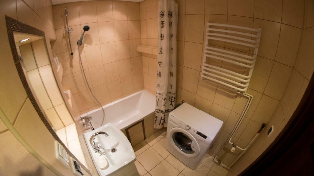 Mieszkanie Na 10 Pietrze Appartamento Cieszyn  Esterno foto