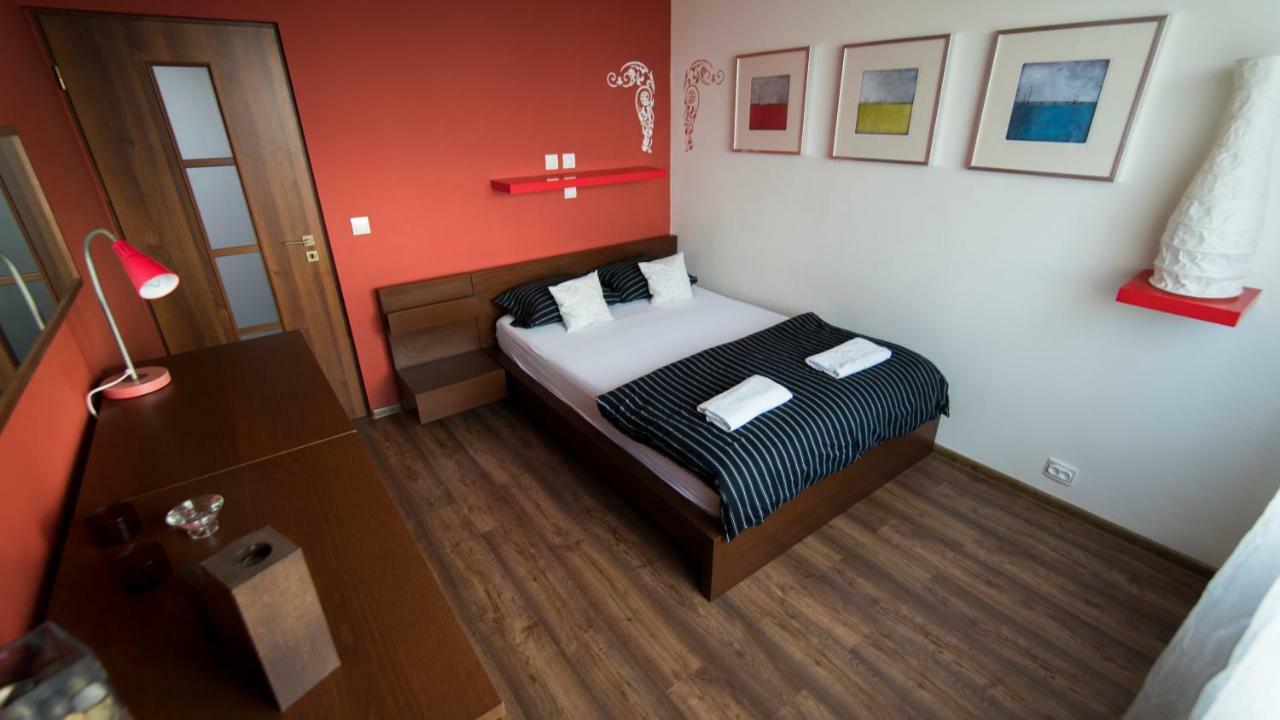Mieszkanie Na 10 Pietrze Appartamento Cieszyn  Esterno foto